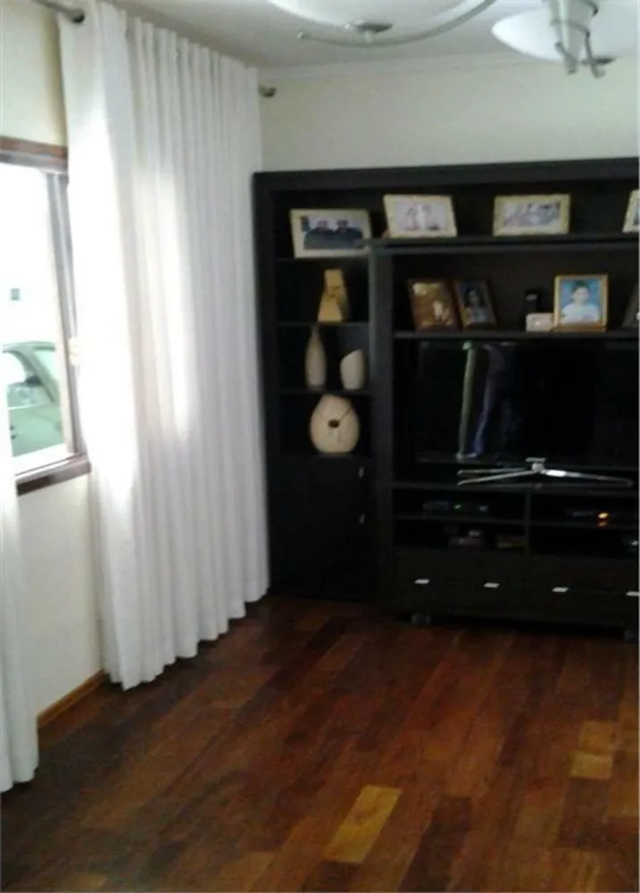 Casa, 3 quartos, 362 m² - Foto 1