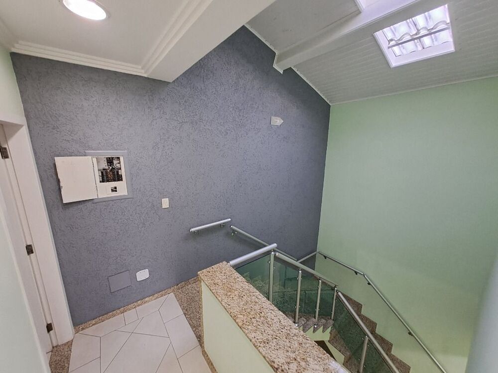 Sobrado, 4 quartos, 379 m² - Foto 1