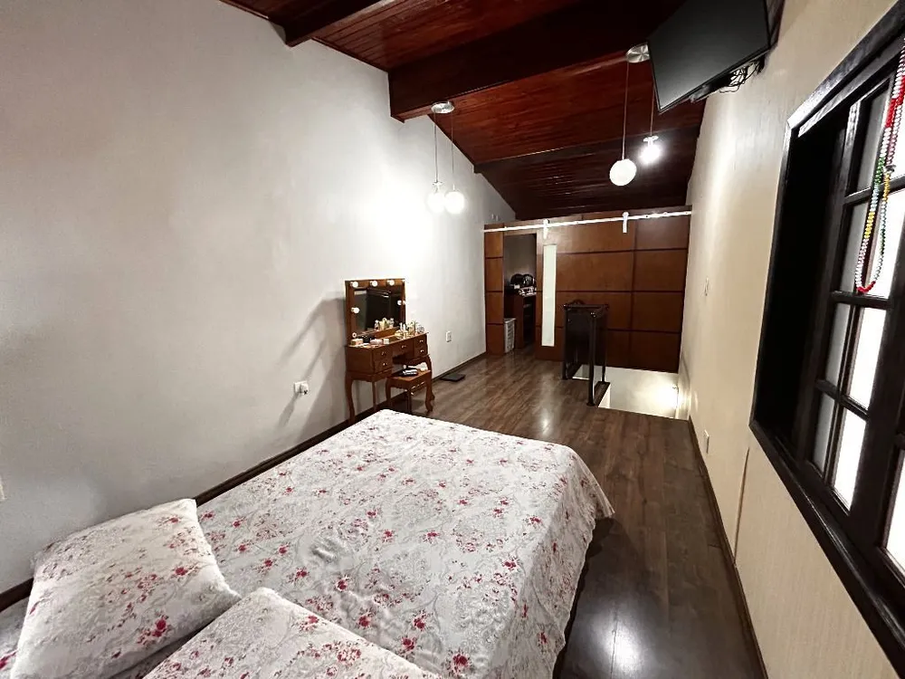 Sobrado, 3 quartos, 181 m² - Foto 2
