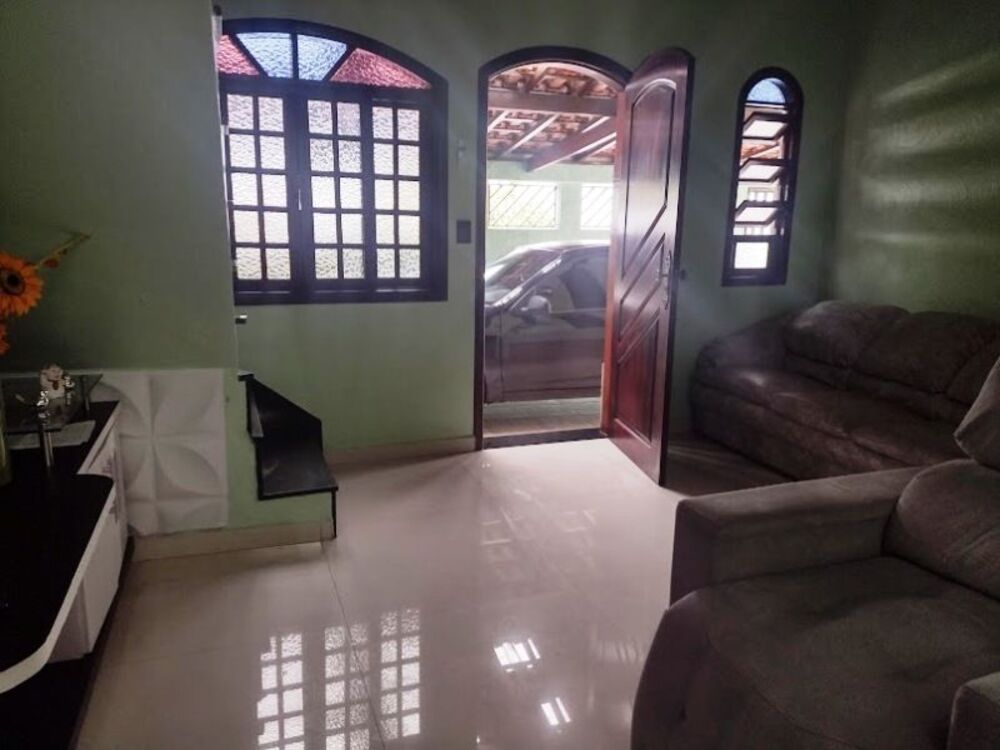 Sobrado à venda e aluguel com 4 quartos, 220m² - Foto 1