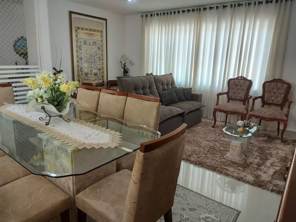 Sobrado à venda com 3 quartos, 181m² - Foto 1