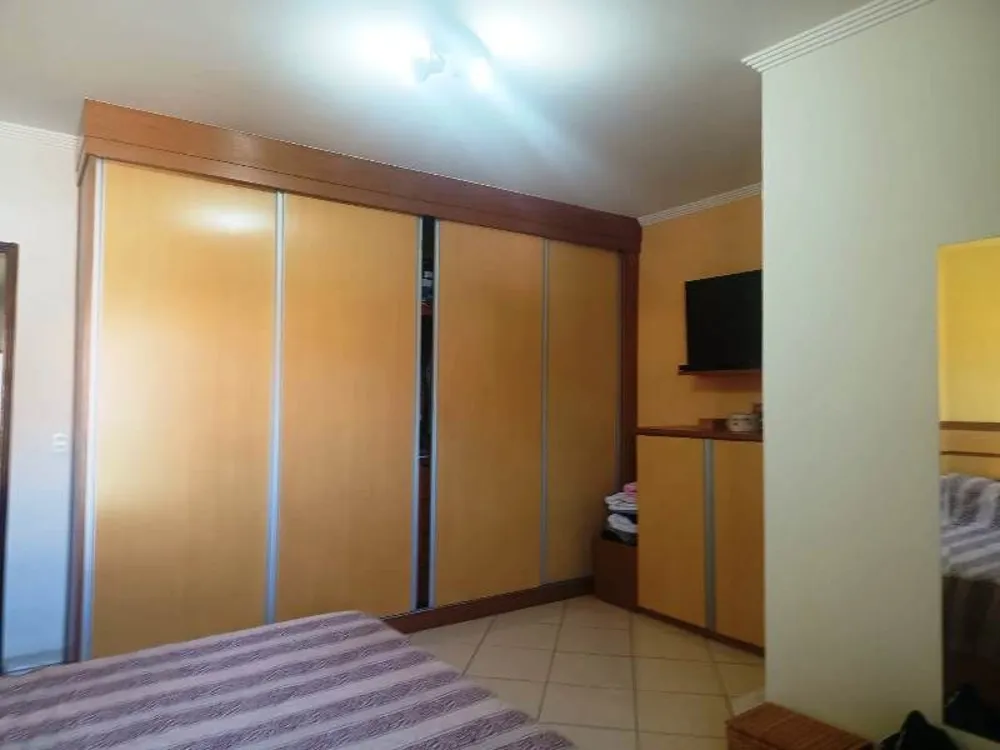 Sobrado, 4 quartos, 196 m² - Foto 5
