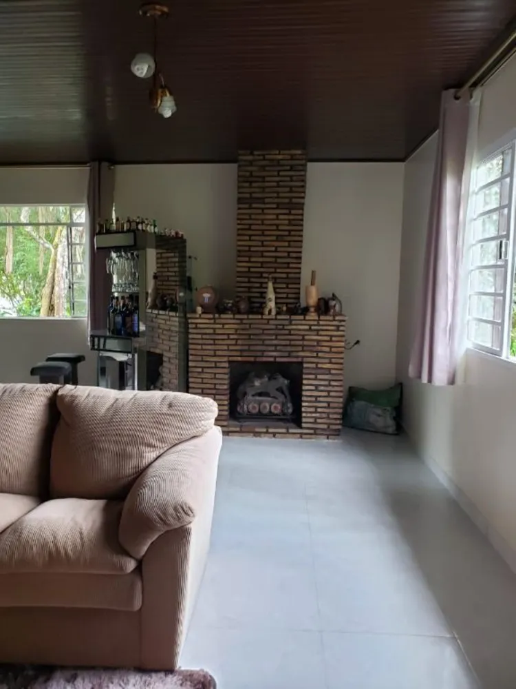 Chácara, 3 quartos, 1500 m² - Foto 1