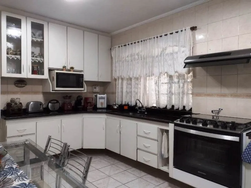 Sobrado, 2 quartos, 216 m² - Foto 14