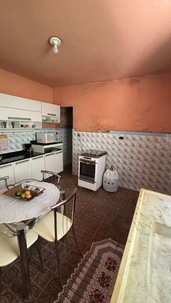 Casa, 2 quartos, 196 m² - Foto 1