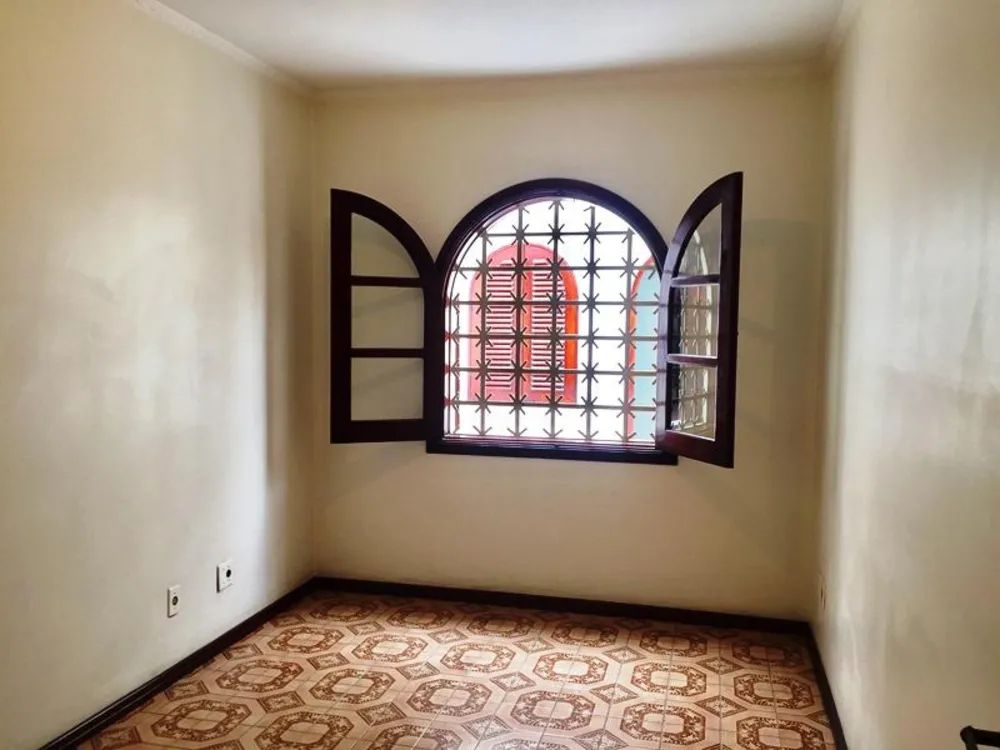 Sobrado, 4 quartos, 329 m² - Foto 5