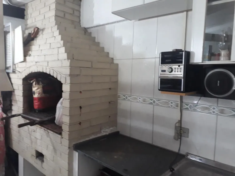 Casa, 3 quartos, 247 m² - Foto 4