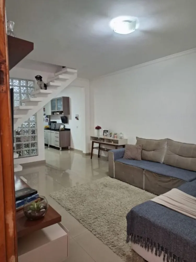 Sobrado, 3 quartos, 220 m² - Foto 1