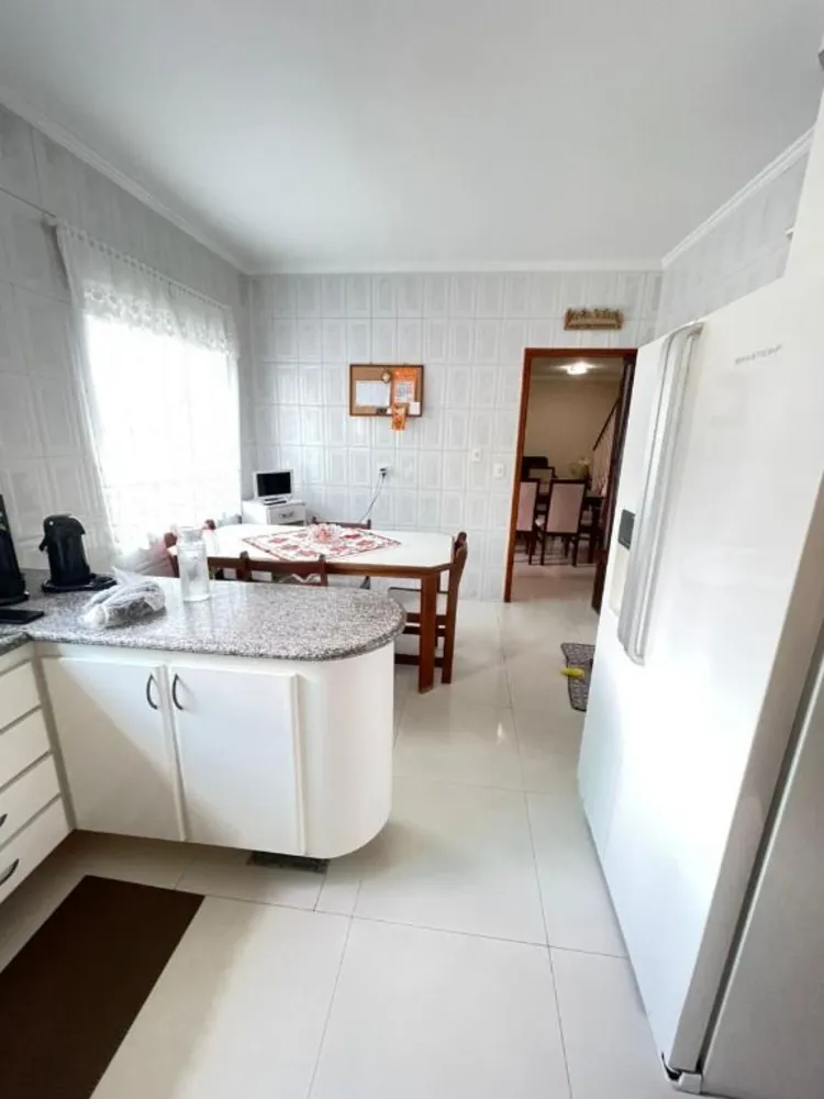 Sobrado, 3 quartos, 176 m² - Foto 3