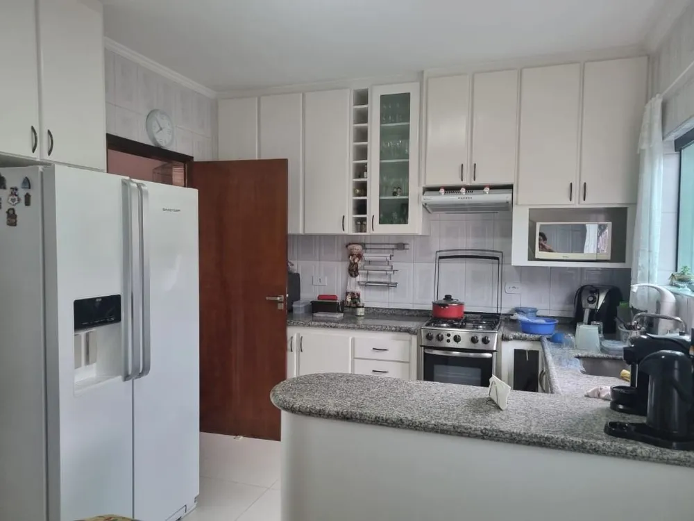 Sobrado, 3 quartos, 176 m² - Foto 2