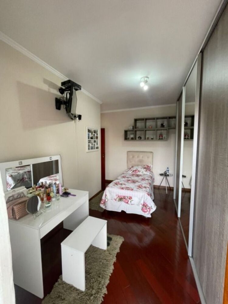 Sobrado, 3 quartos, 176 m² - Foto 1