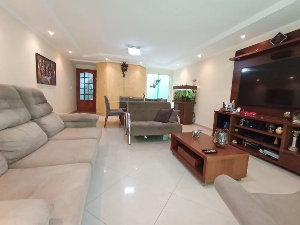 Sobrado, 3 quartos, 241 m² - Foto 7