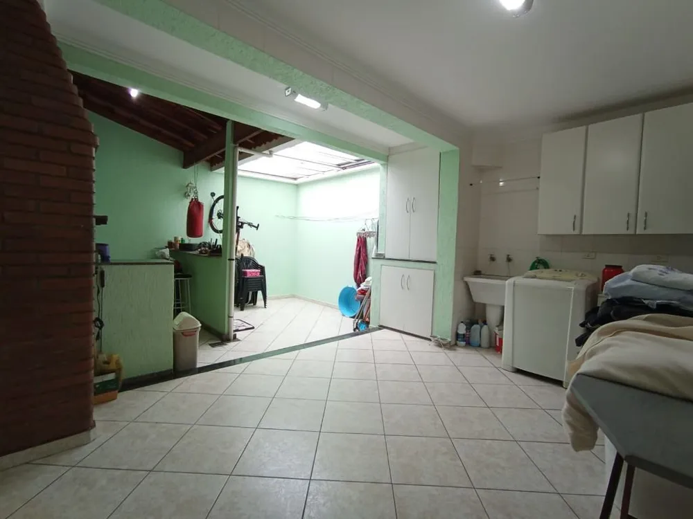 Sobrado, 3 quartos, 241 m² - Foto 8