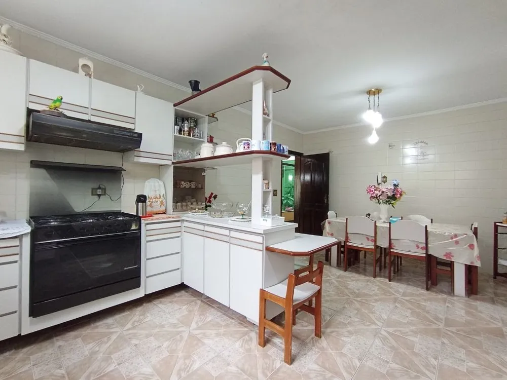 Sobrado, 3 quartos, 357 m² - Foto 5