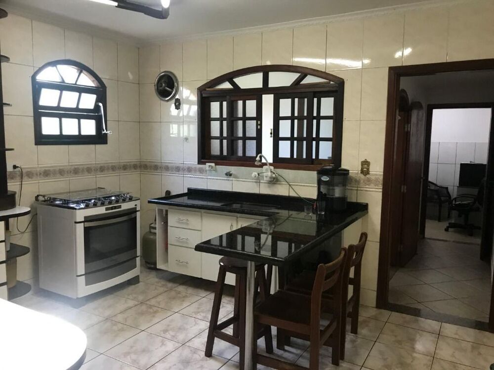 Sobrado, 3 quartos, 161 m² - Foto 2