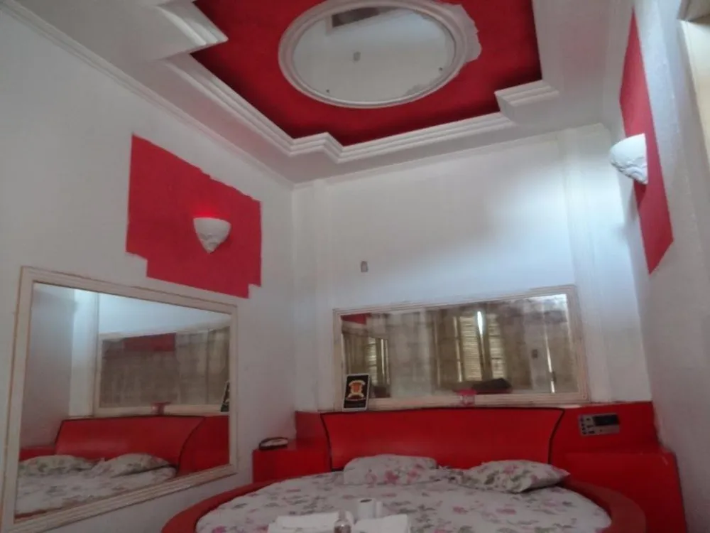 Flat/Apart Hotel, 20 quartos, 1014 m² - Foto 1