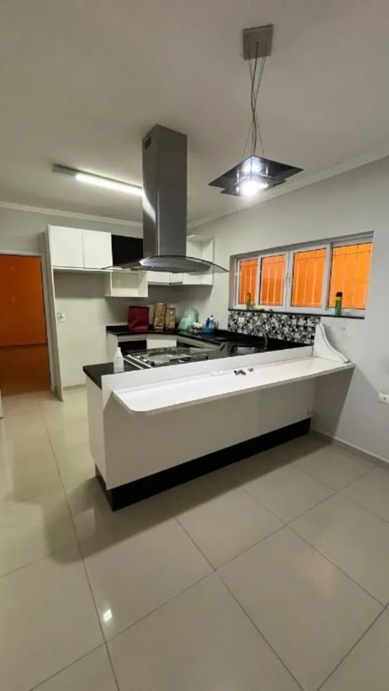 Sobrado, 3 quartos, 183 m² - Foto 3