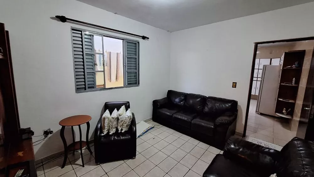 Sobrado à venda com 4 quartos, 168m² - Foto 2