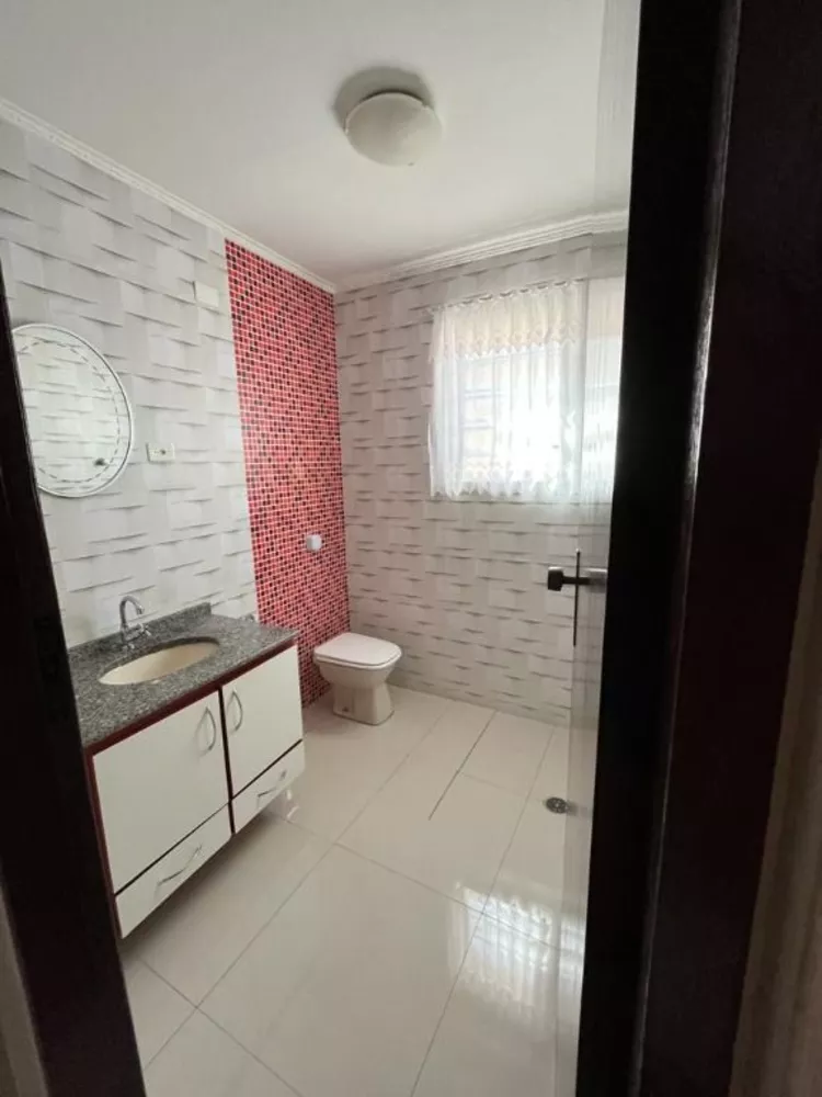 Sobrado à venda com 4 quartos, 200m² - Foto 12