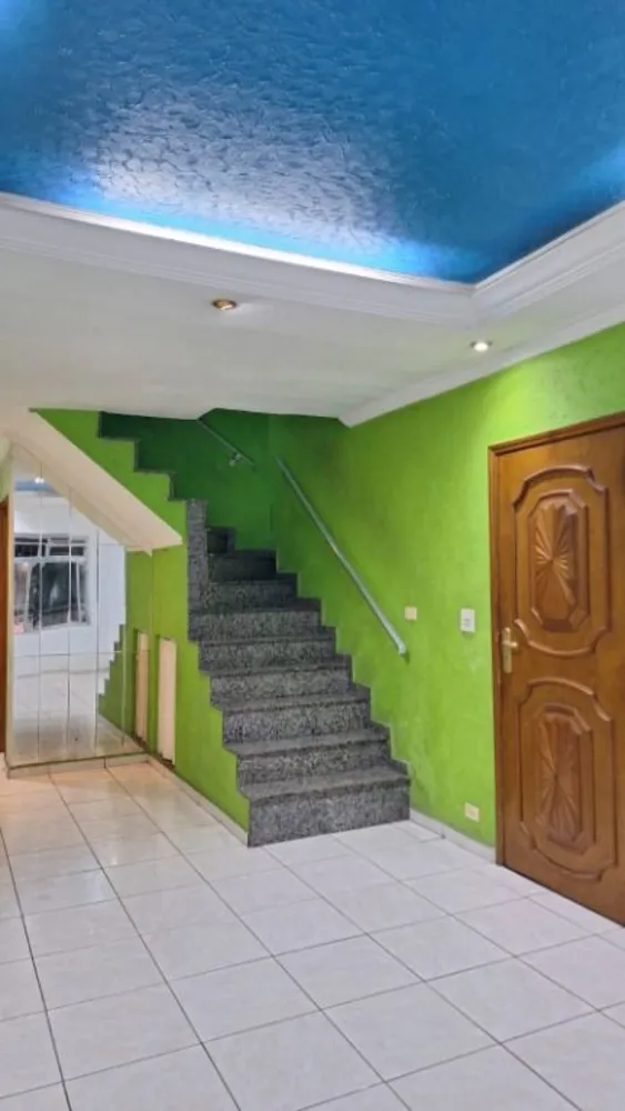 Sobrado, 3 quartos, 210 m² - Foto 2