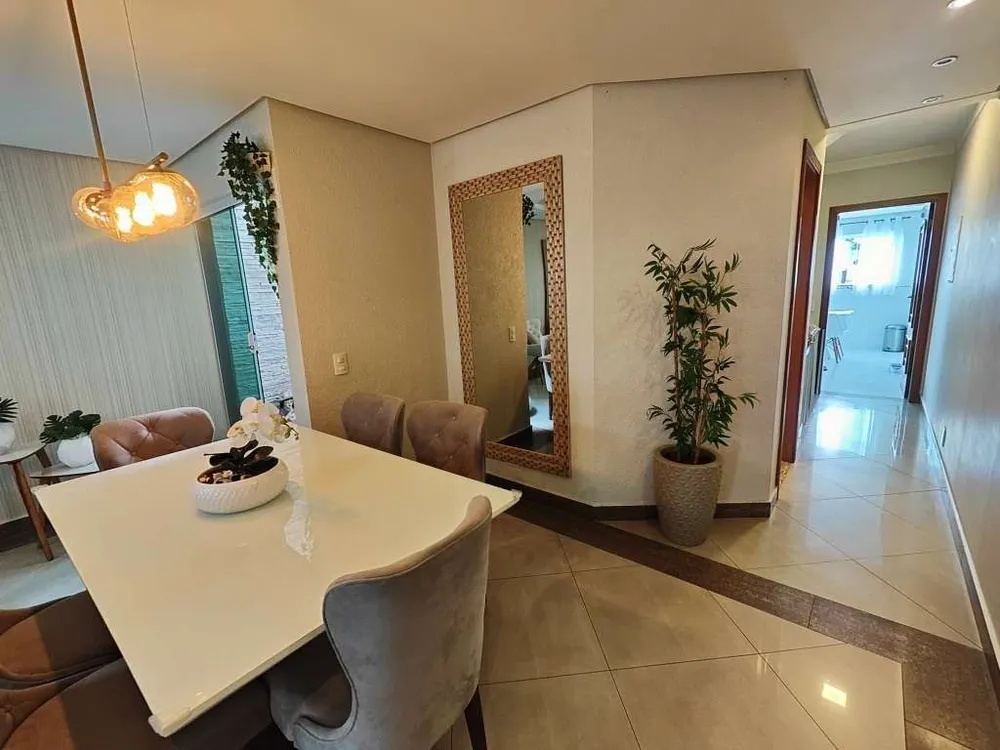 Sobrado, 3 quartos, 258 m² - Foto 4