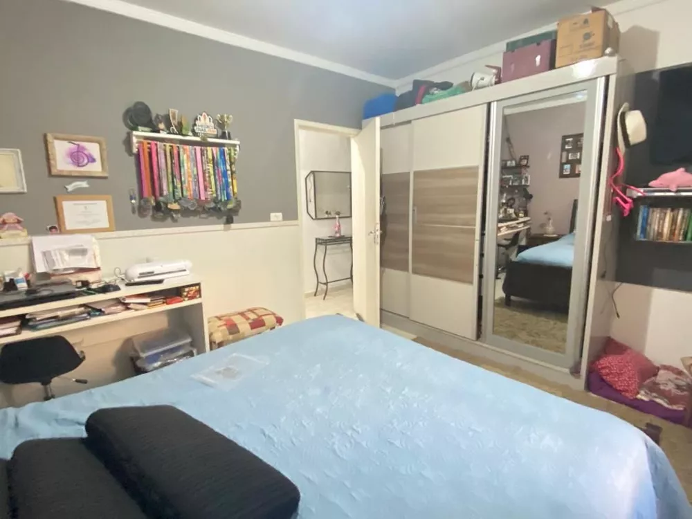 Casa à venda com 2 quartos, 190m² - Foto 3