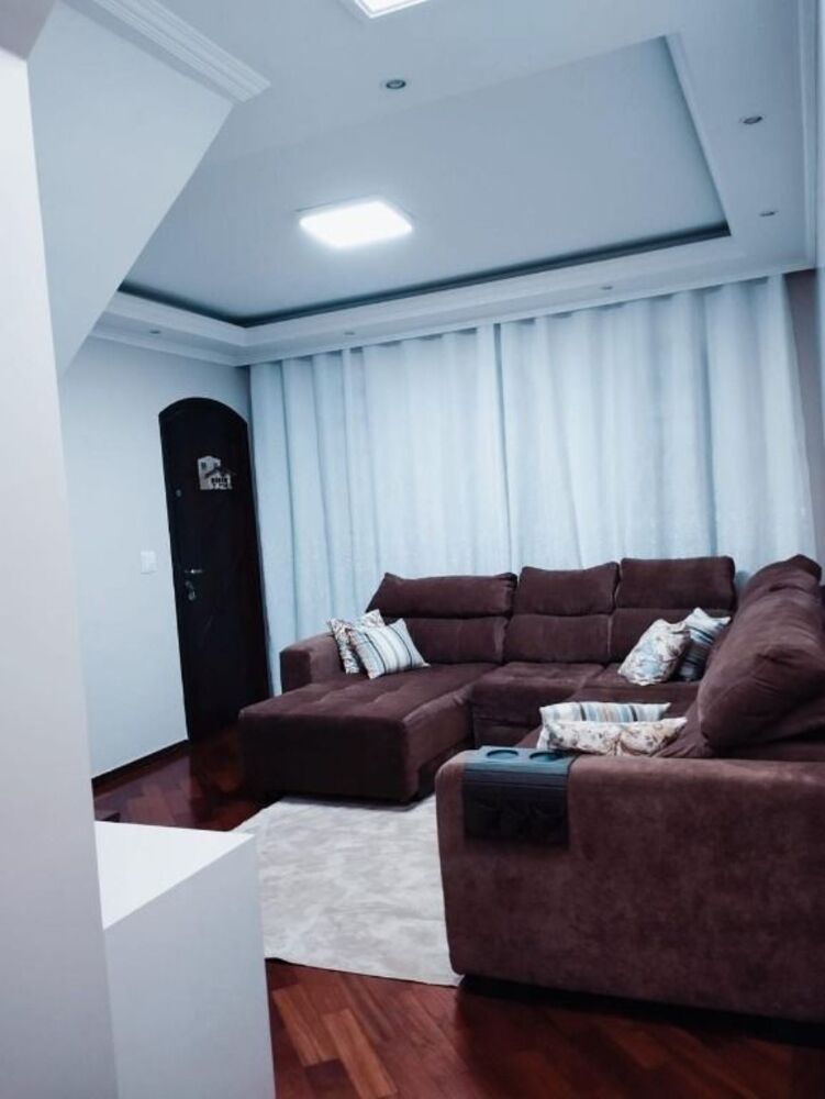 Sobrado, 3 quartos, 302 m² - Foto 1