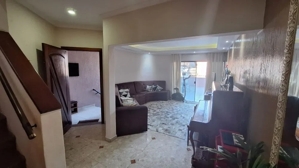 Sobrado, 3 quartos, 256 m² - Foto 3