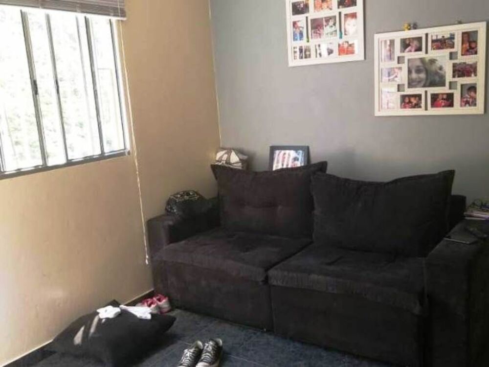 Sobrado à venda com 2 quartos, 195m² - Foto 1