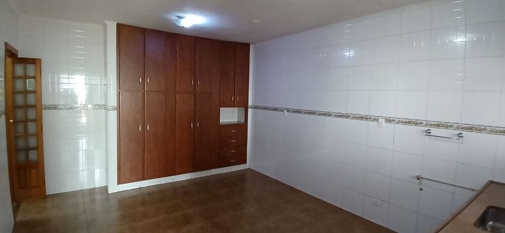 Casa, 3 quartos, 224 m² - Foto 4