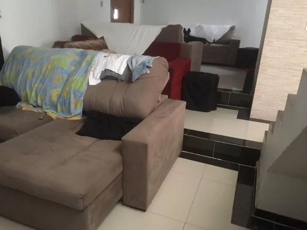 Sobrado à venda com 4 quartos, 190m² - Foto 2