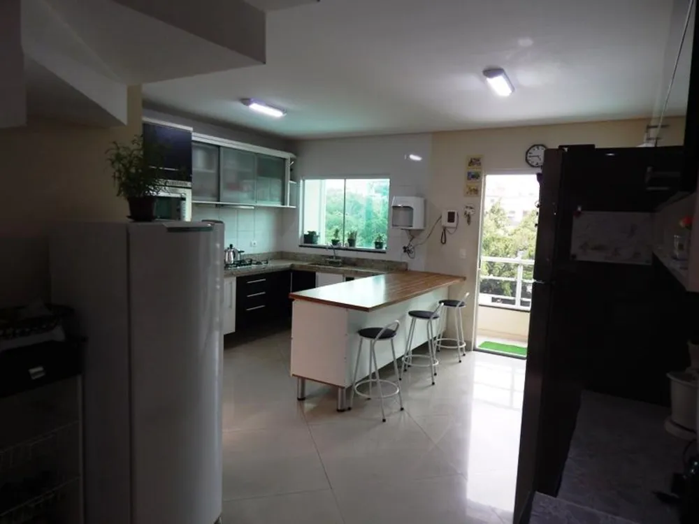 Sobrado, 3 quartos, 272 m² - Foto 7