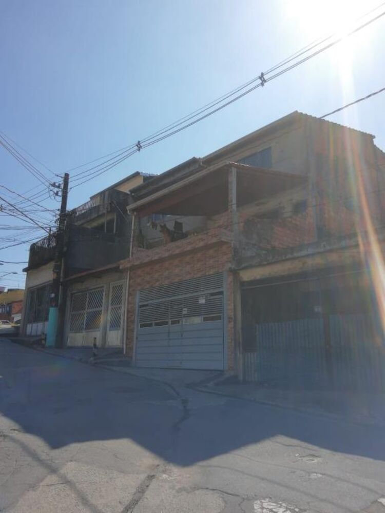 Sobrado, 3 quartos, 210 m² - Foto 2
