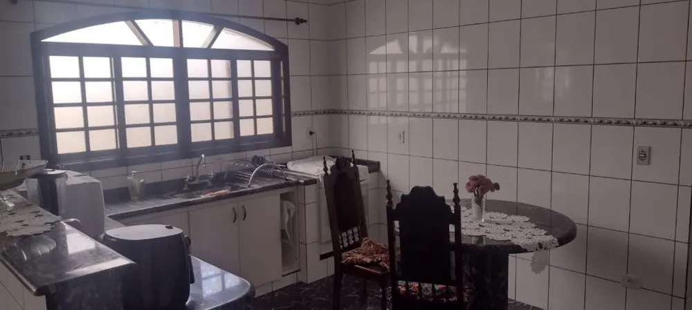 Sobrado, 3 quartos, 293 m² - Foto 4