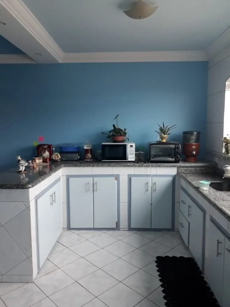 Sobrado, 3 quartos, 316 m² - Foto 1