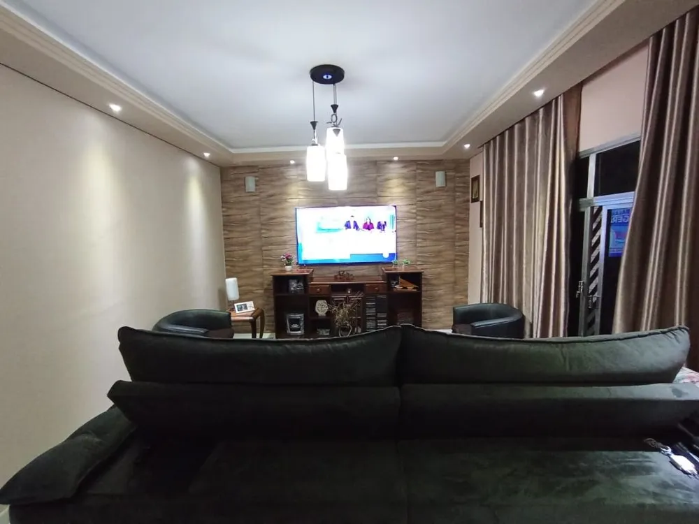 Sobrado, 4 quartos, 201 m² - Foto 1