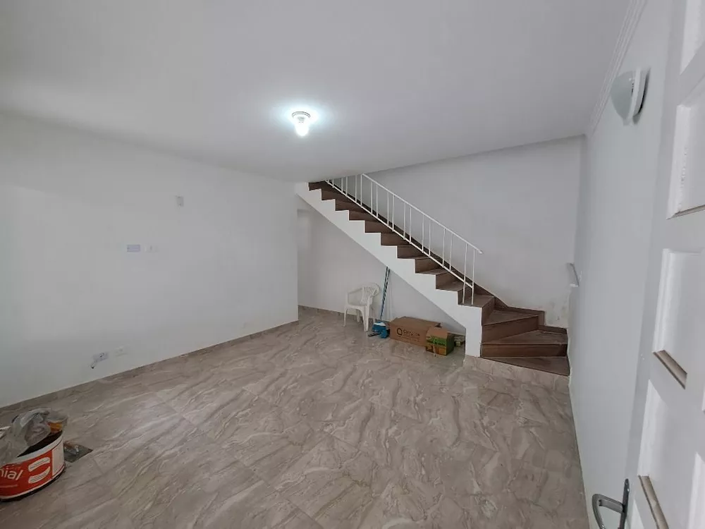 Sobrado à venda com 2 quartos, 129m² - Foto 5