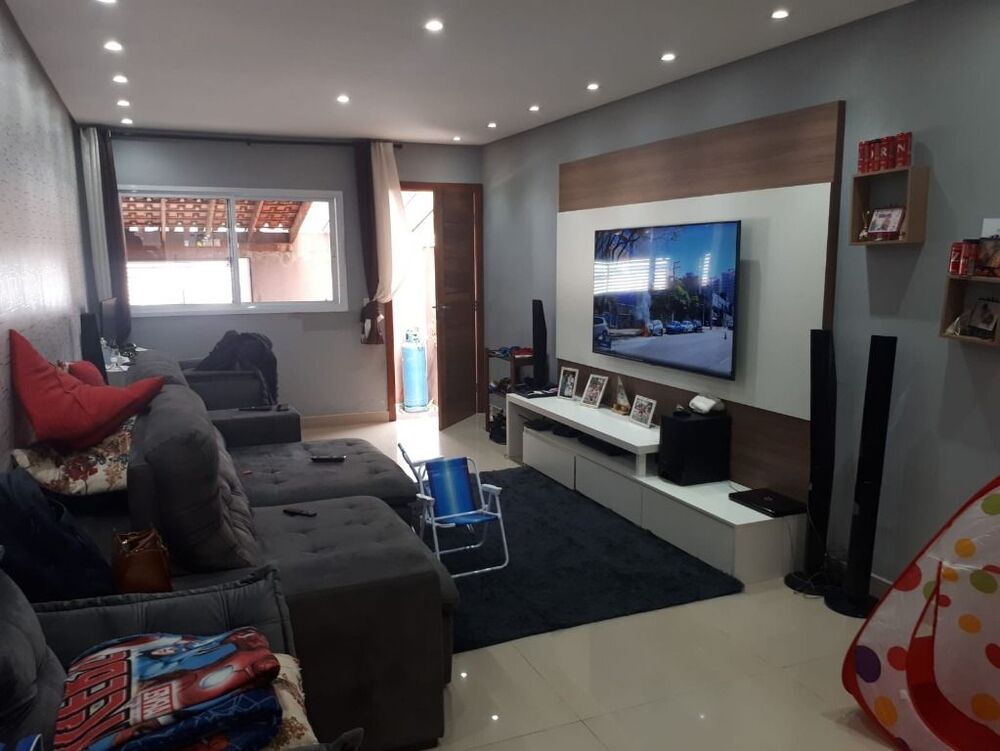 Casa, 3 quartos, 193 m² - Foto 2