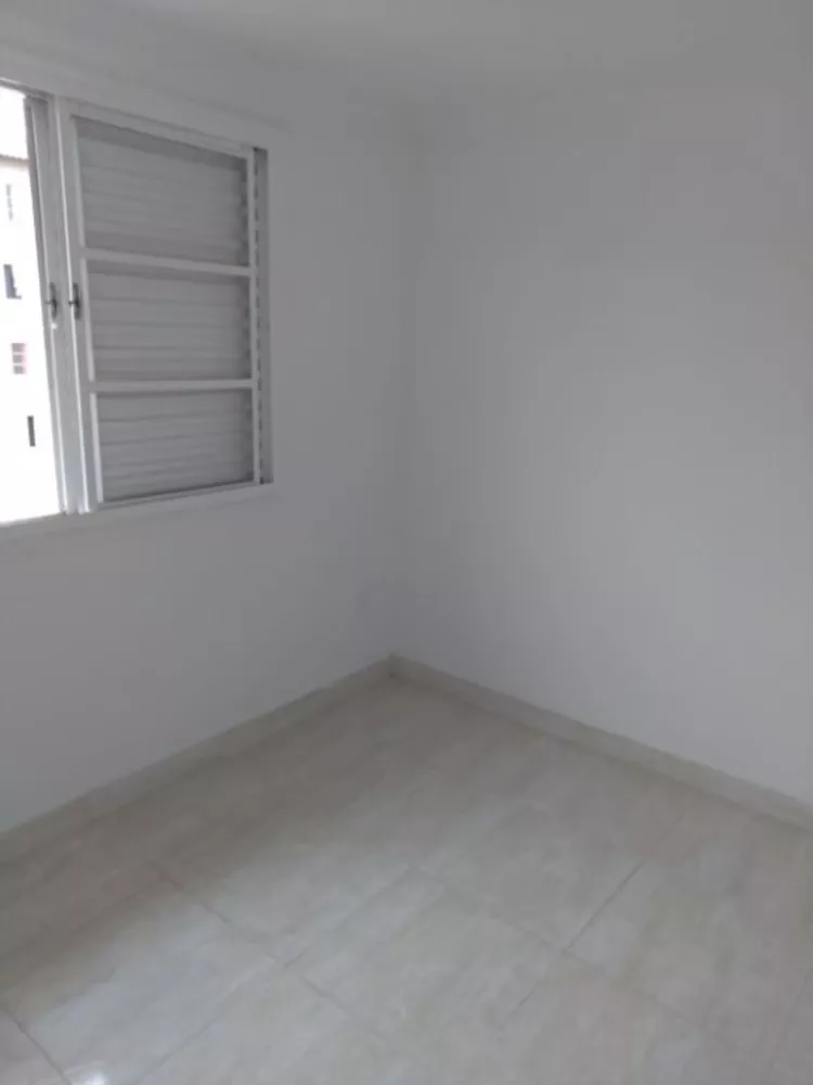 Apartamento à venda com 2 quartos, 45m² - Foto 5