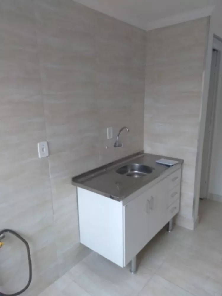 Apartamento à venda com 2 quartos, 45m² - Foto 8