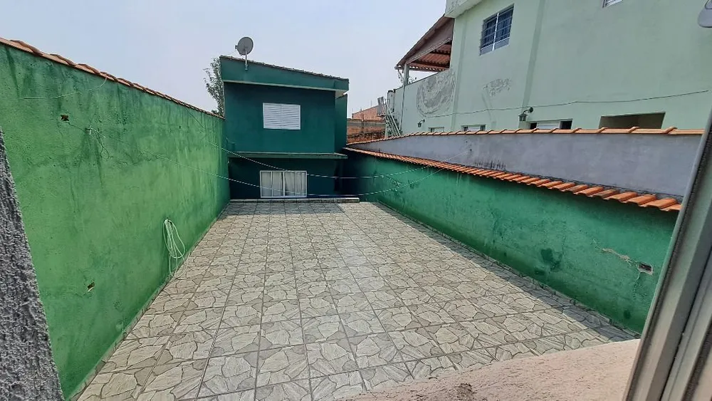Casa, 4 quartos, 237 m² - Foto 1