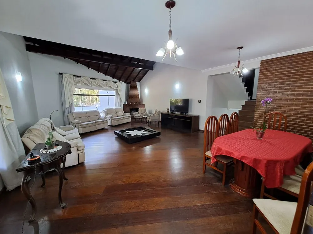 Sobrado, 3 quartos, 313 m² - Foto 2