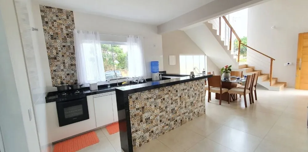 Sobrado, 3 quartos, 199 m² - Foto 3