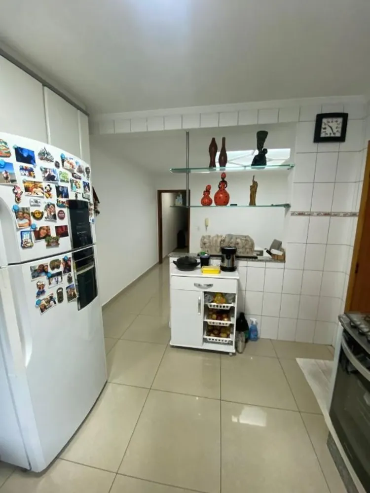 Sobrado, 3 quartos, 184 m² - Foto 3