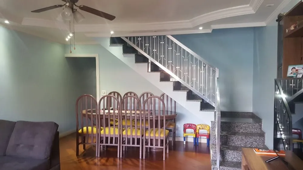 Sobrado, 4 quartos, 306 m² - Foto 1