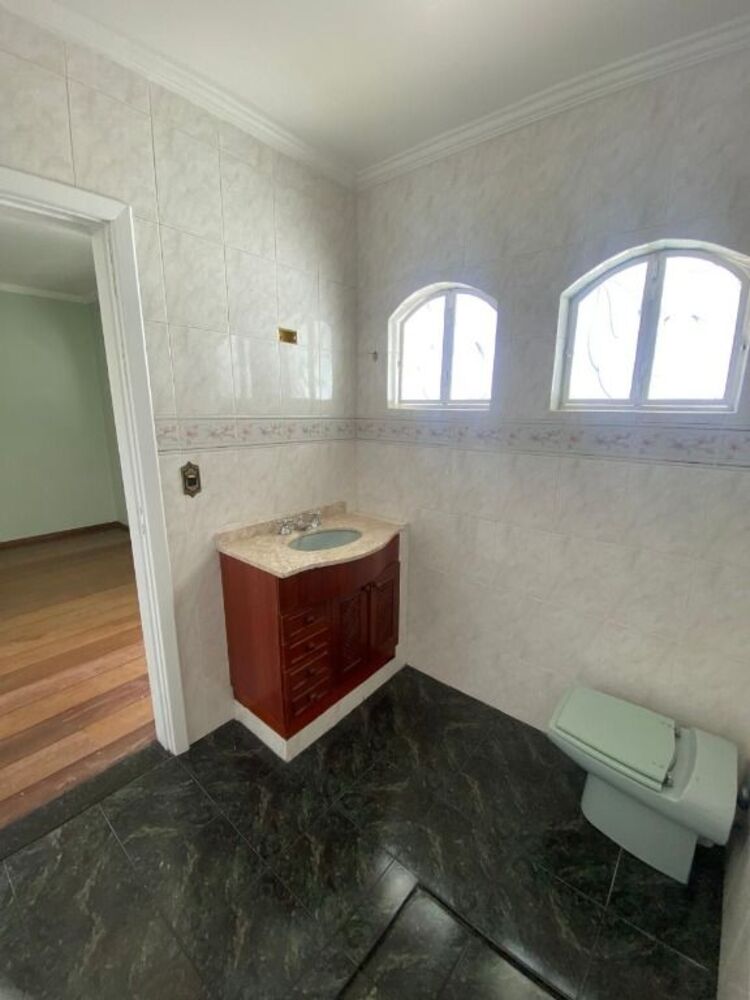 Sobrado, 3 quartos, 410 m² - Foto 2