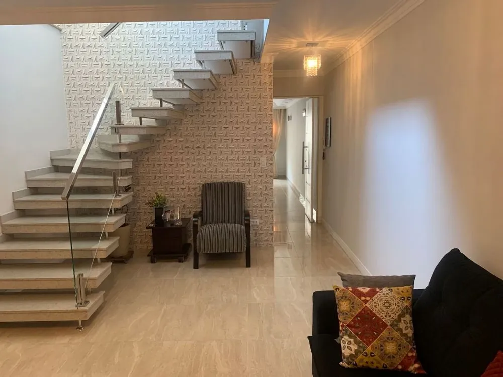 Sobrado, 3 quartos, 324 m² - Foto 3