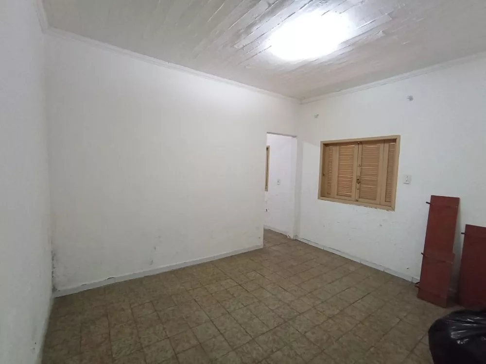 Casa à venda com 2 quartos, 187m² - Foto 9