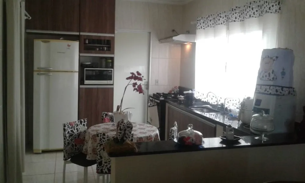 Sobrado, 4 quartos, 186 m² - Foto 2