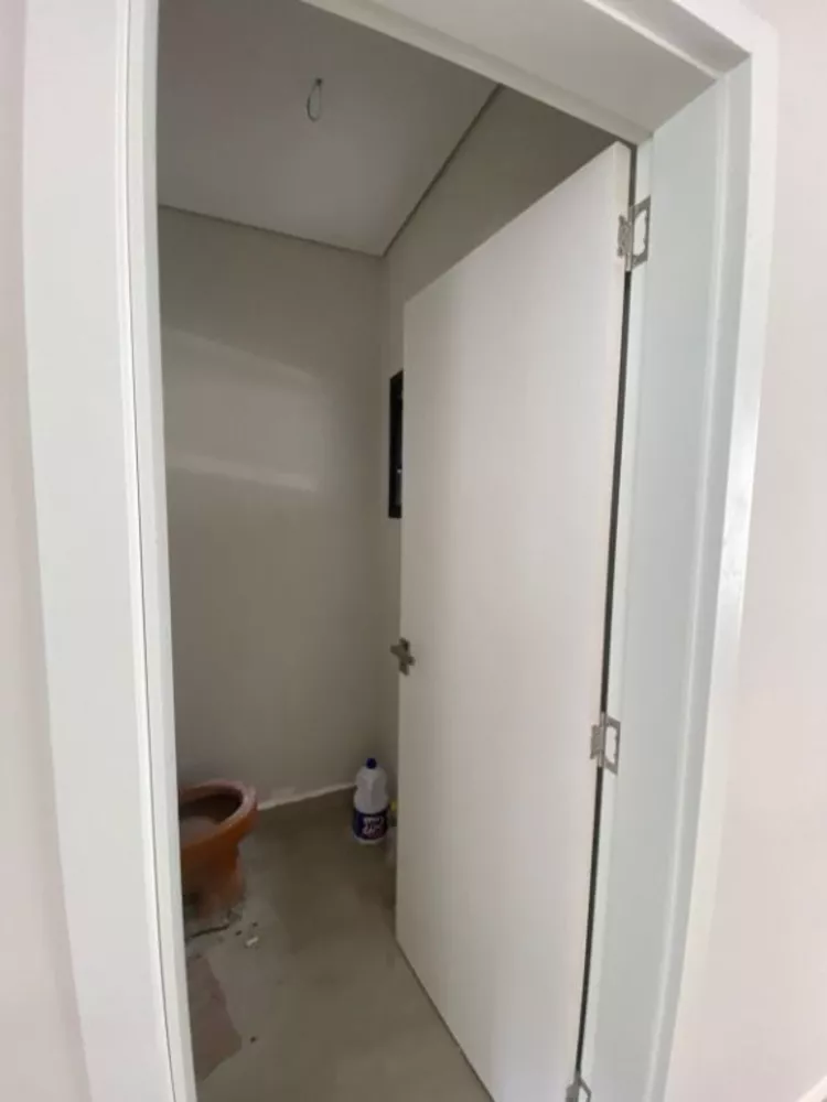 Sobrado à venda com 4 quartos, 310m² - Foto 7